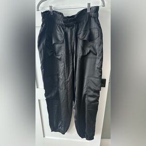 Banana Republic Satin Cargo Jogger Pants Black High Rise Women's L